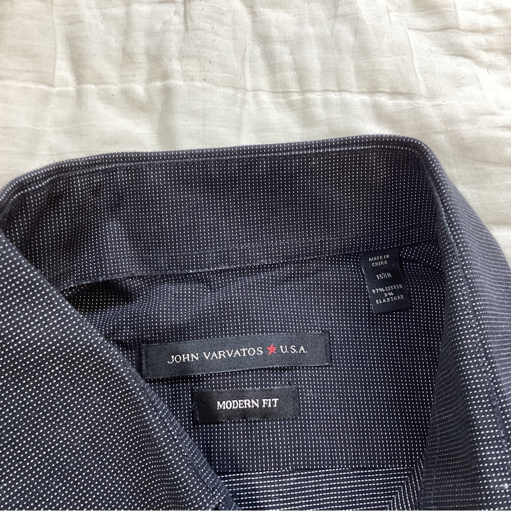 Mens John Varvatos USA Modern Fit Dress Shirt Black Dot 15 1/2 Reg - Picture 2 of 6